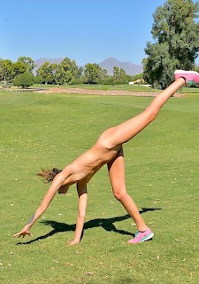 Roxanna gets naked on the golf course