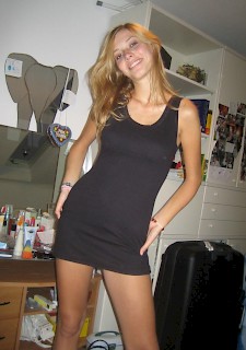 blonde GF posing nude in her room