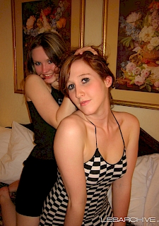 Kitty Anna Amateur Teen Lesbians