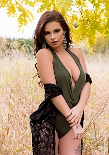 Shelly Lee