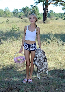 Jane F Picnic