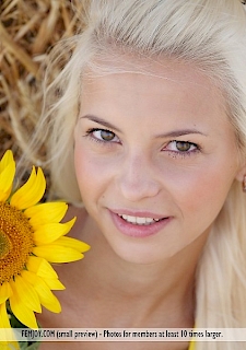 Vika D farmergirl pussy