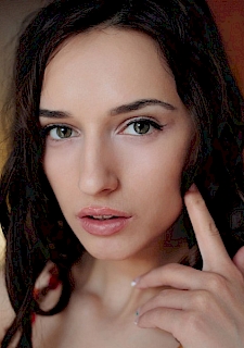 gorgeous Gloria Sol