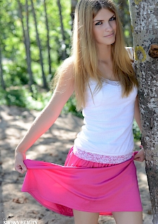 Dana Fatal Beauty