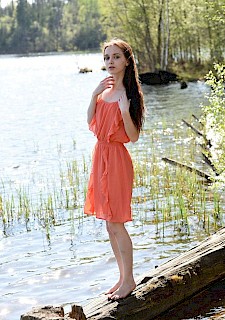 hot Brunette girl Lapa gets naked