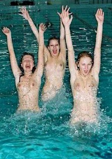 girls in pool