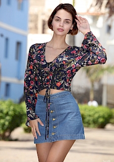 cute model