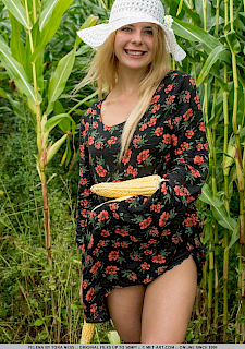 Yelena gets naked on the farm for u