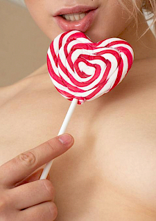 Melony Nude Teen Debut