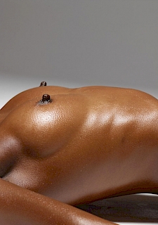 Ebony Girl Valerie Dirty Posing