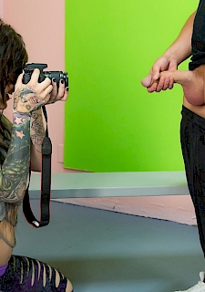 Tattooed Babe Kelsi Lynn Banging