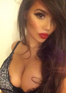 Gorgeous Latina chick with big tits and booty